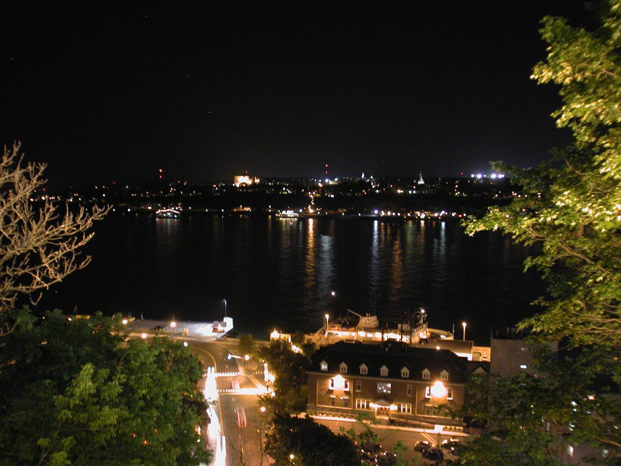 Looking from Terrasse Dufferin across St. Lawrence River