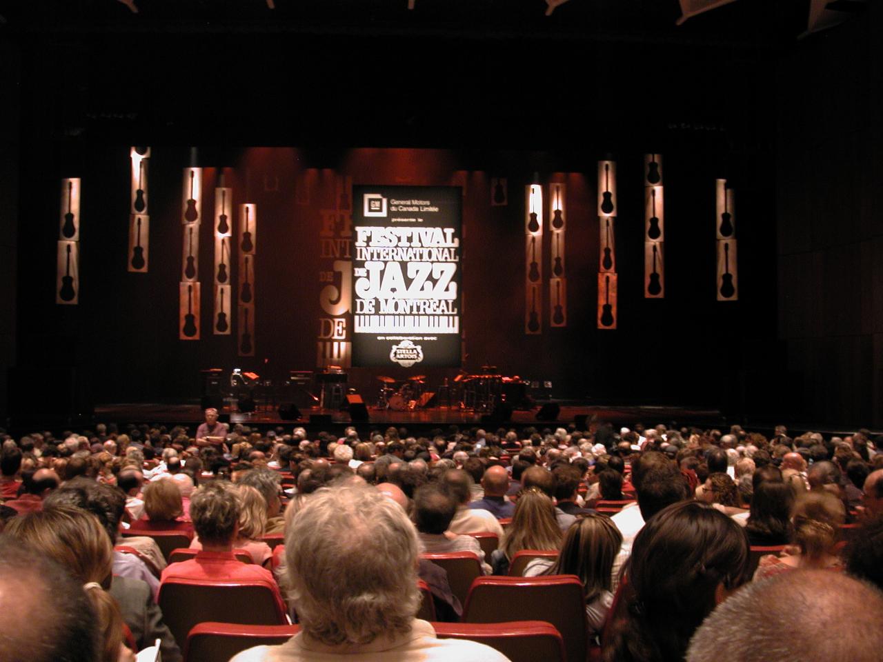 Main indoor stage, before Sonny Rollins concert