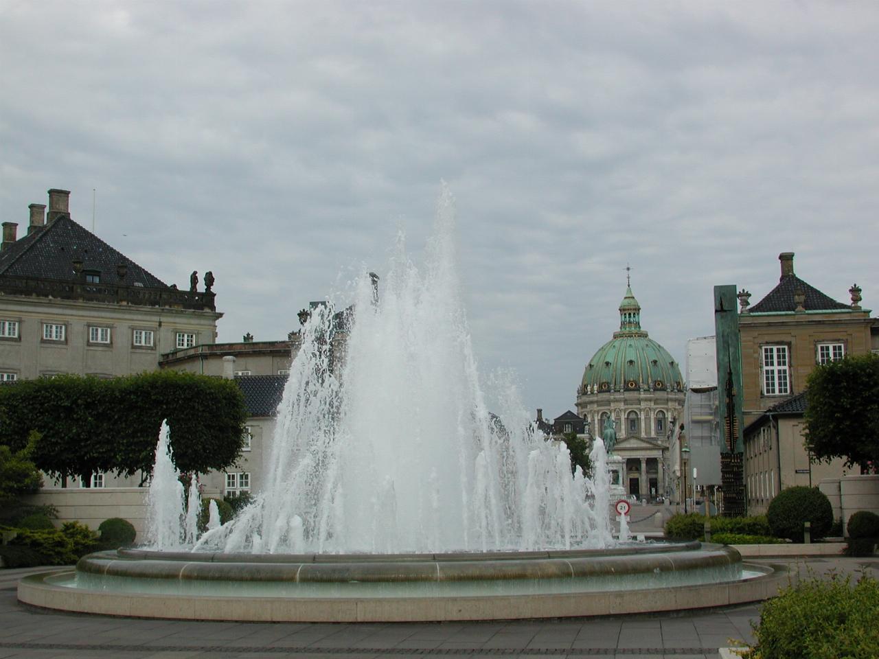 KPLU Viking Jazz: Amaliehaven fountain with Marmorkirken (officially Frederikskiren) in background.