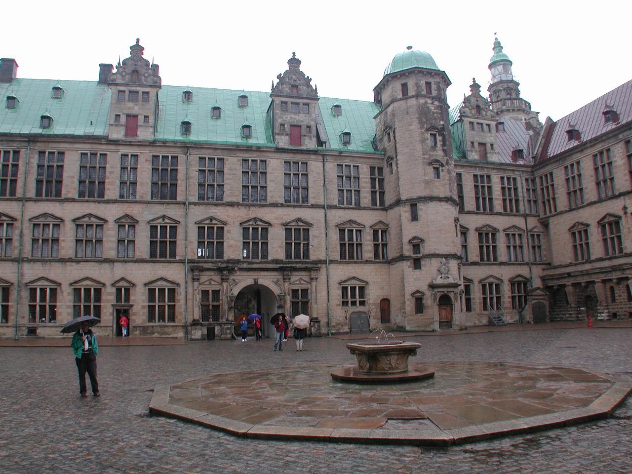 KPLU Viking Jazz: Courtyard of Helsingør Slot (Castle)