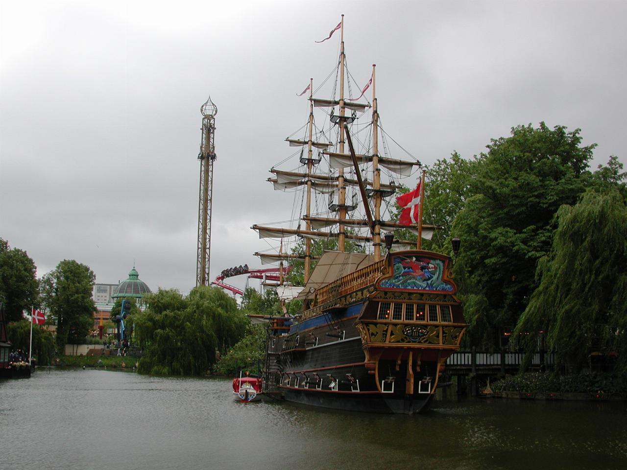 KPLU Viking Jazz: Pirate ship and free fall ride - all in Tivoli Gardens