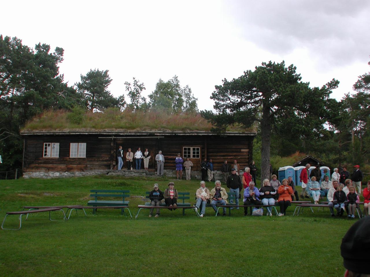 KPLU Viking Jazz: Crowd assembling for dancing demonstration at Romsdalmuseet