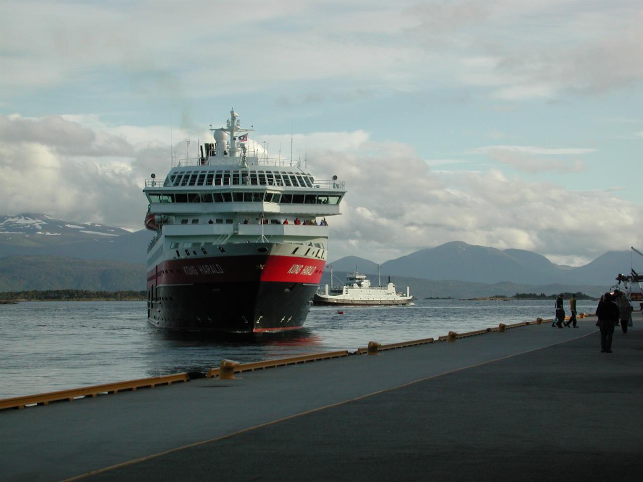 KPLU Viking Jazz: Coastal car ferry coming into Molde dock